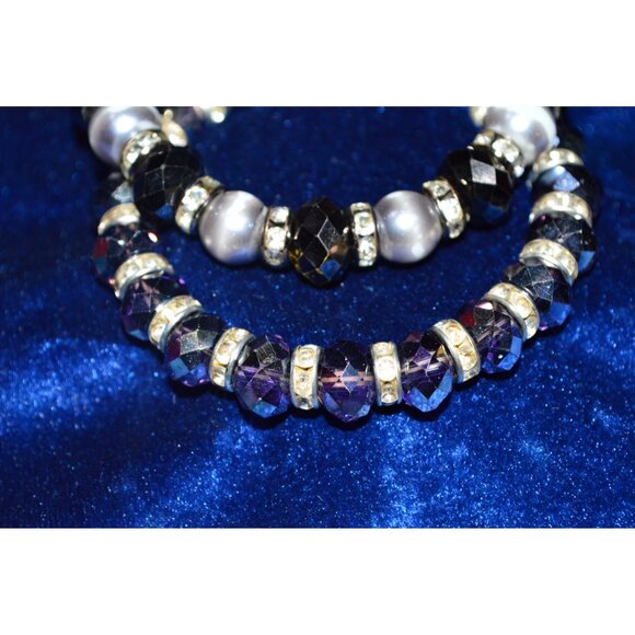 Premier Designs Beaded Stretch Bracelets Rhinestones Faux Pearls Lot of 2 Purple - Picture 2 of 3